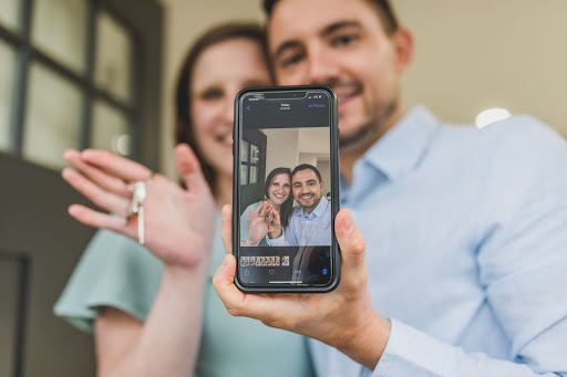 Renting Through a Local Estate Agent: Benefits and Tips